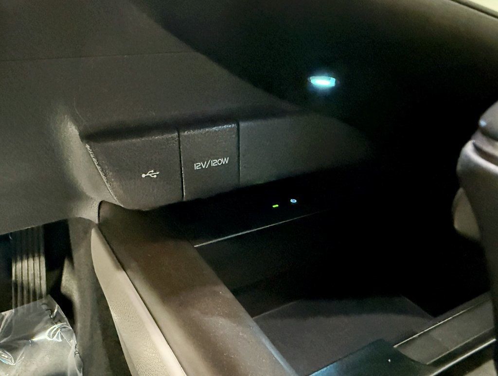 2022 Toyota Camry XSE Automatic - 22952173 - 21