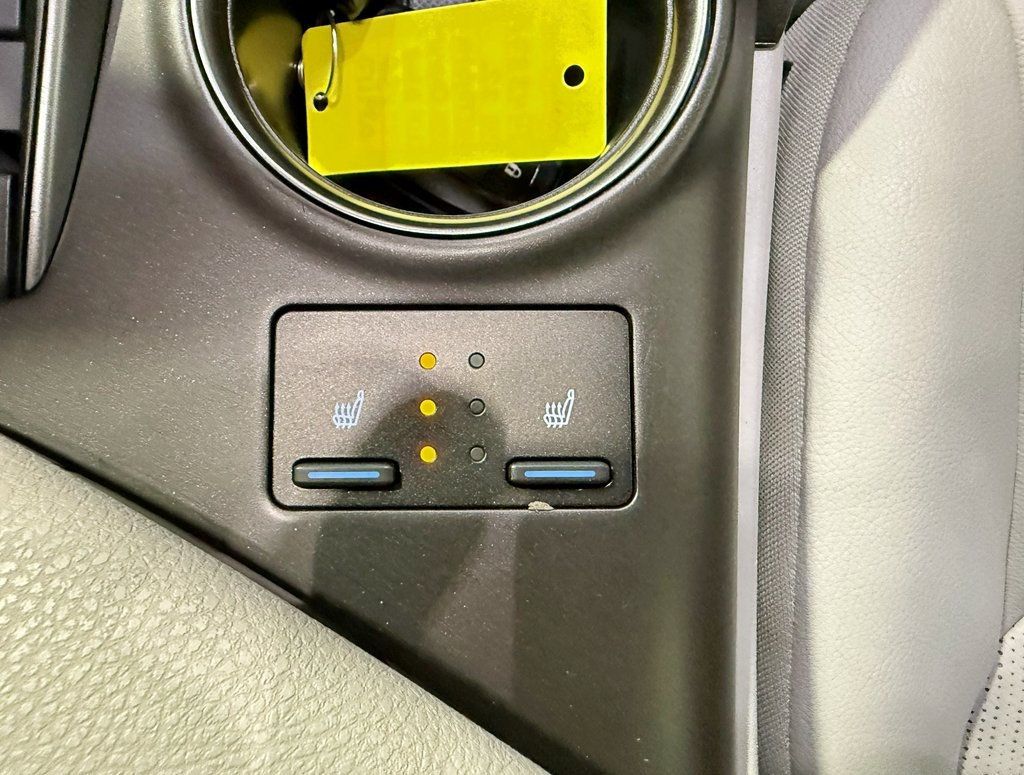 2022 Toyota Camry XSE Automatic - 22952173 - 24