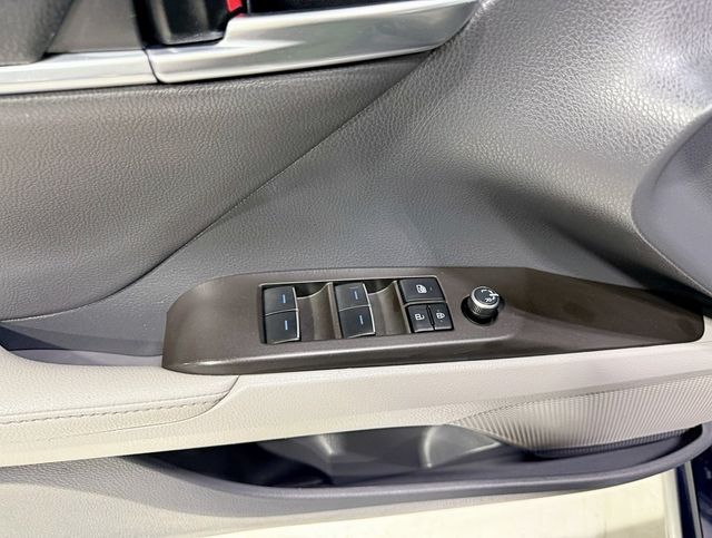 2022 Toyota Camry XSE Automatic - 22952173 - 33
