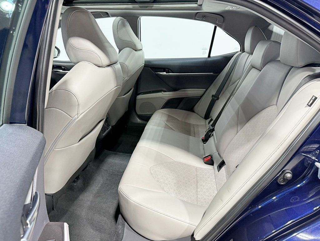 2022 Toyota Camry XSE Automatic - 22952173 - 34