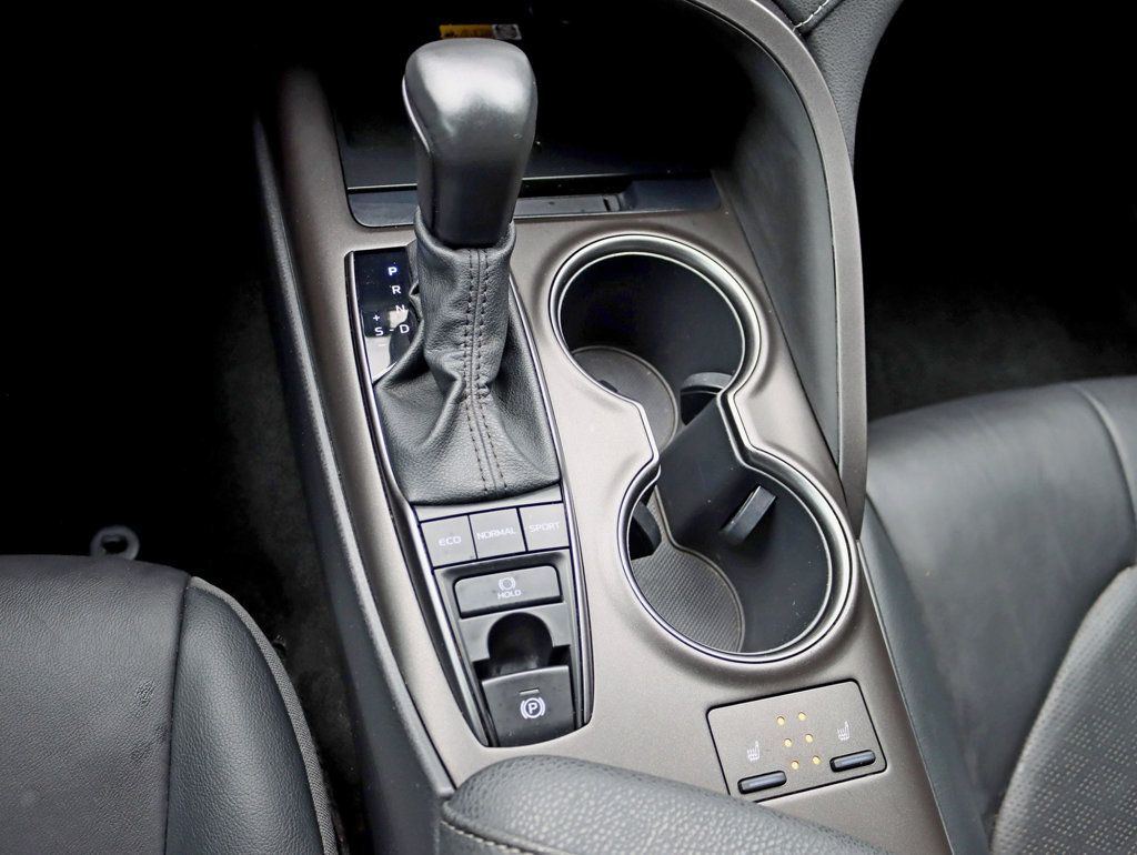 2022 Toyota Camry XSE Automatic AWD - 22988467 - 19