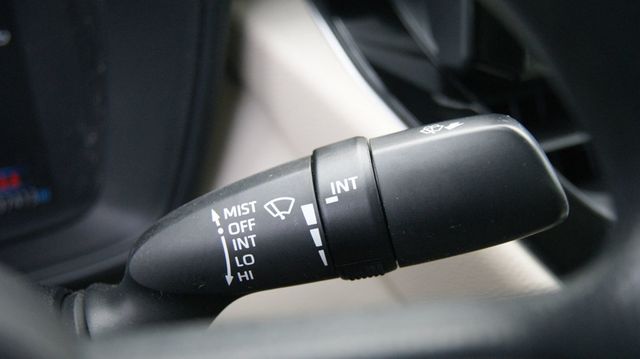 2022 Toyota Corolla 3 MONTH WARRANTY , JUST SERVICED , VERY CLEAN INSIDE AND OUT  - 23048747 - 17