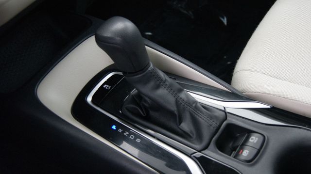 2022 Toyota Corolla 3 MONTH WARRANTY , JUST SERVICED , VERY CLEAN INSIDE AND OUT  - 23048747 - 24