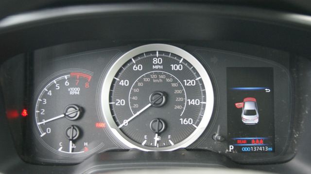 2022 Toyota Corolla 3 MONTH WARRANTY , JUST SERVICED , VERY CLEAN INSIDE AND OUT  - 23048747 - 2