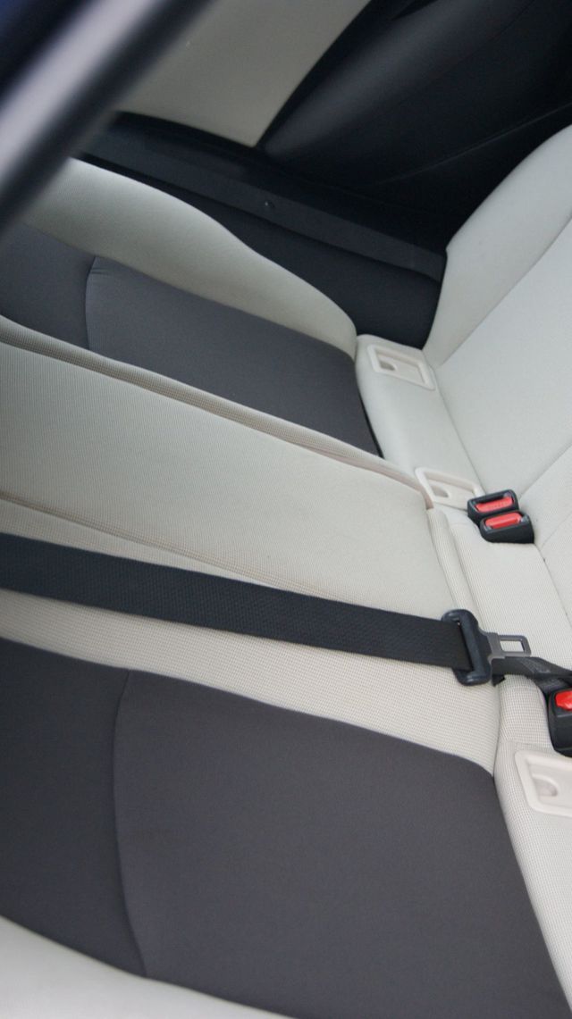 2022 Toyota Corolla 3 MONTH WARRANTY , JUST SERVICED , VERY CLEAN INSIDE AND OUT  - 23048747 - 34