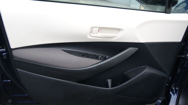 2022 Toyota Corolla 3 MONTH WARRANTY , JUST SERVICED , VERY CLEAN INSIDE AND OUT  - 23048747 - 43