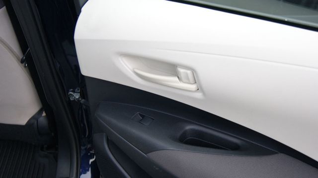 2022 Toyota Corolla 3 MONTH WARRANTY , JUST SERVICED , VERY CLEAN INSIDE AND OUT  - 23048747 - 48