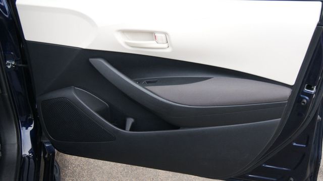 2022 Toyota Corolla 3 MONTH WARRANTY , JUST SERVICED , VERY CLEAN INSIDE AND OUT  - 23048747 - 49