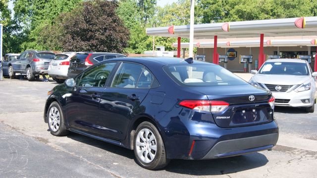 2022 Toyota Corolla 3 MONTH WARRANTY , JUST SERVICED , VERY CLEAN INSIDE AND OUT  - 23048747 - 5