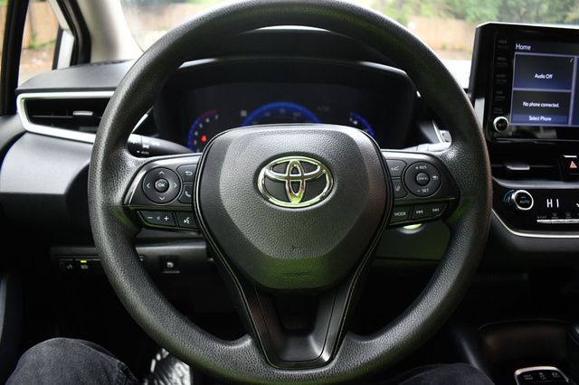2022 Toyota Corolla Hybrid LE CVT - 22369915 - 28