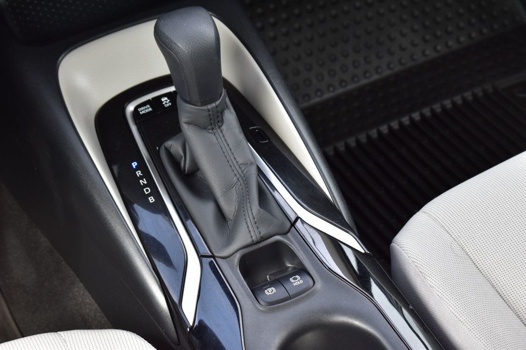2022 Toyota Corolla Hybrid LE CVT - 23083028 - 26