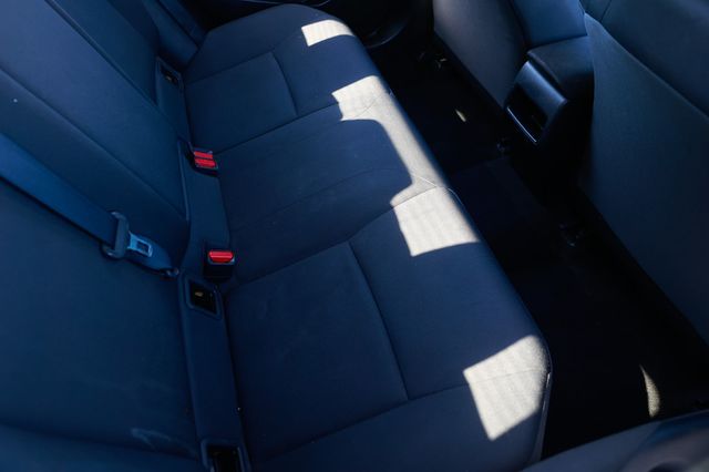 2022 Toyota Corolla Hybrid LE CVT - 22943615 - 11