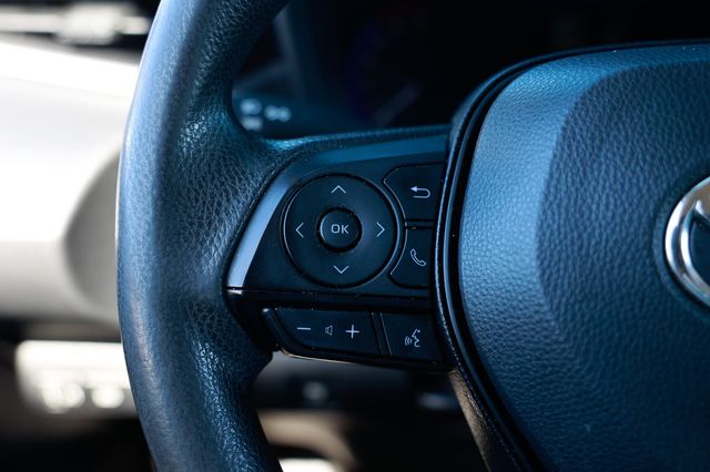 2022 Toyota Corolla Hybrid LE CVT - 22943615 - 26