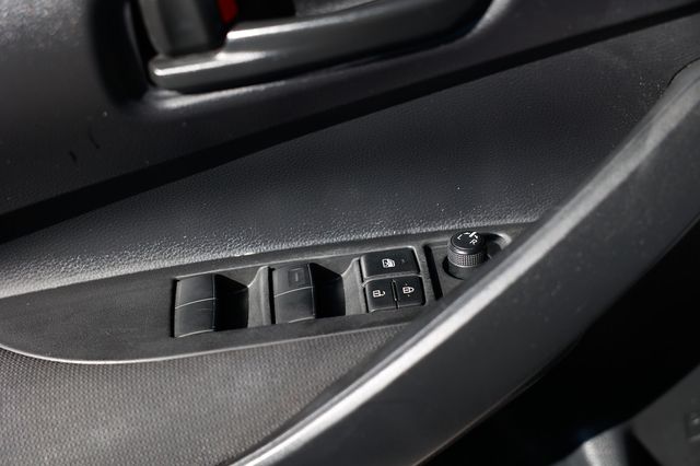 2022 Toyota Corolla Hybrid LE CVT - 22943615 - 46