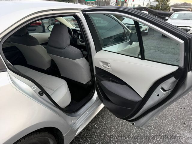 2022 Toyota Corolla L CVT - 22972409 - 11