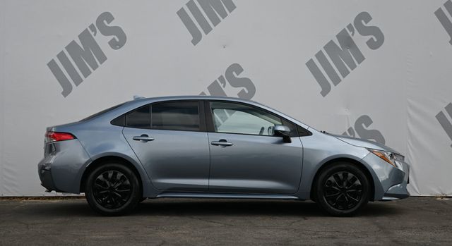 2022 Toyota Corolla LE - 23042220 - 3