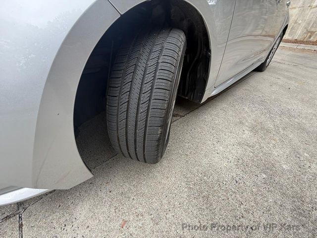 2022 Toyota Corolla LE CVT - 22933796 - 17
