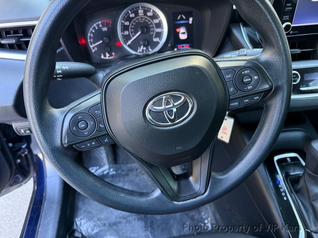 2022 Toyota Corolla LE CVT - 22989654 - 17
