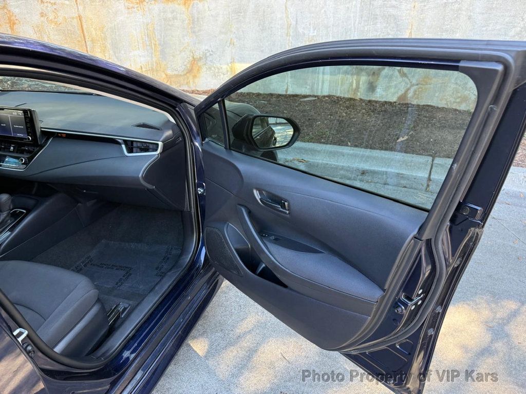 2022 Toyota Corolla LE CVT - 22989654 - 8