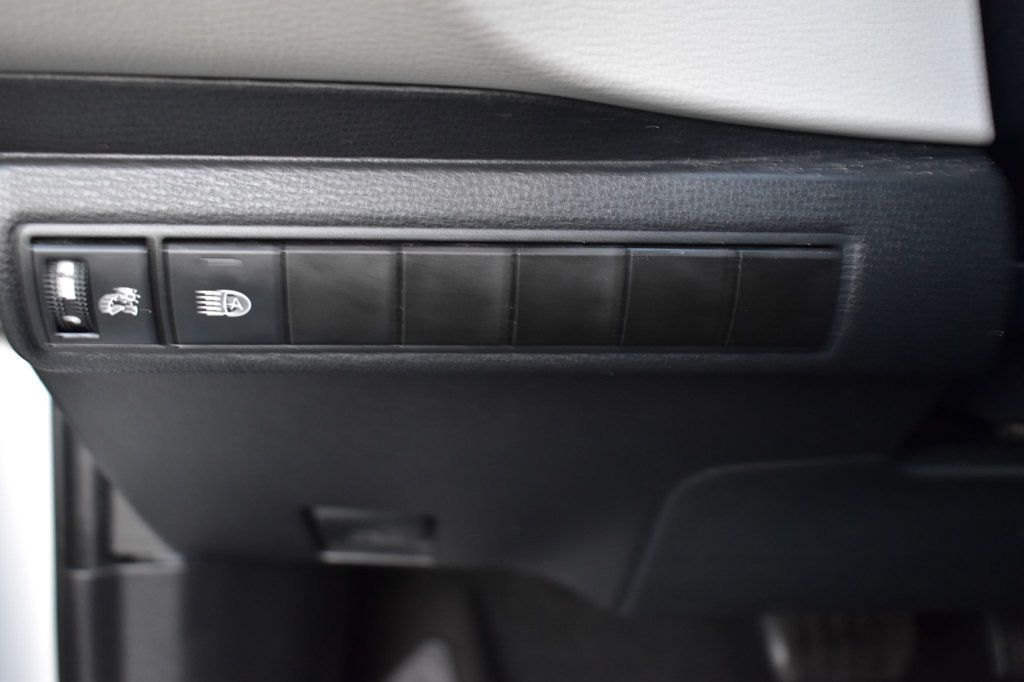 2022 Toyota Corolla LE CVT - 22798784 - 31