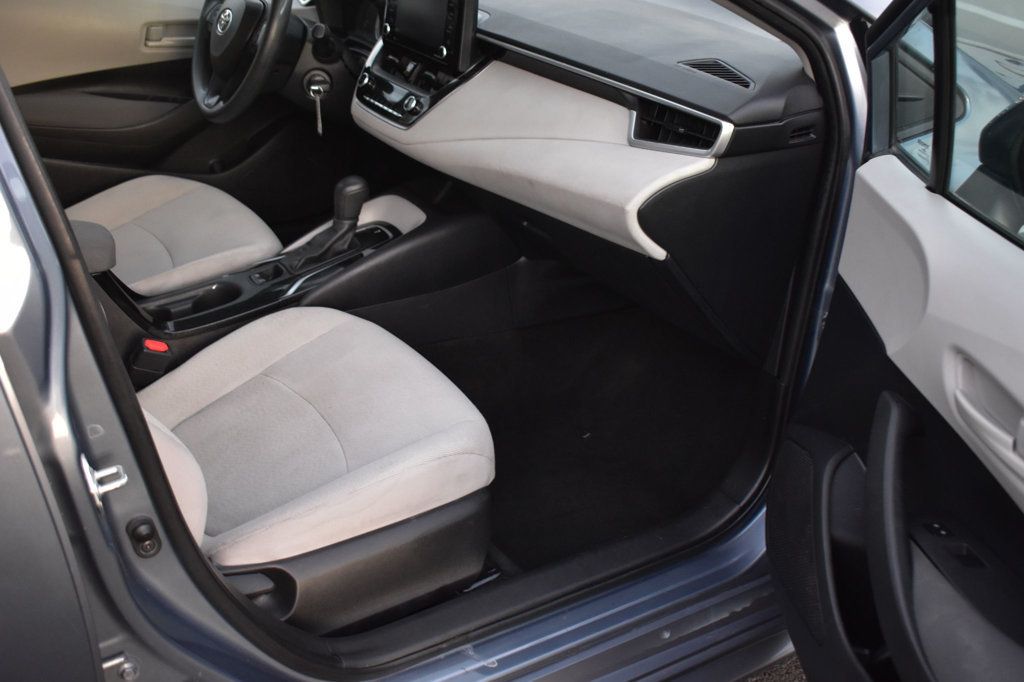 2022 Toyota Corolla LE CVT - 22935640 - 11