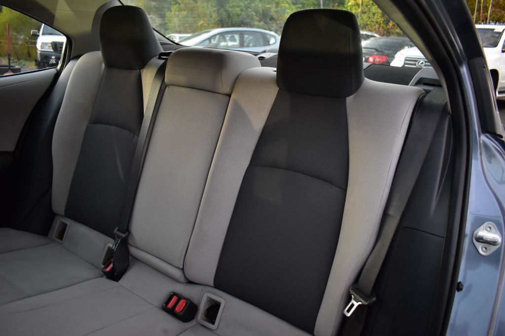 2022 Toyota Corolla LE CVT - 22935640 - 13