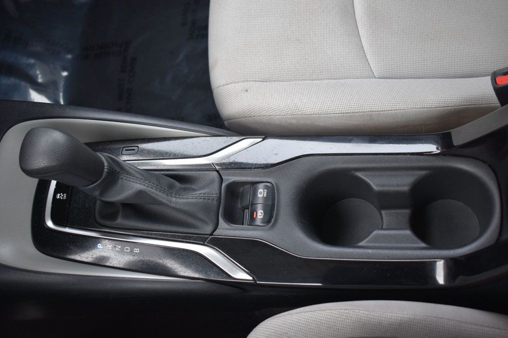 2022 Toyota Corolla LE CVT - 22956872 - 34