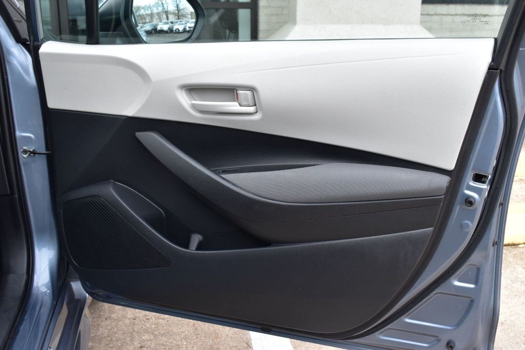 2022 Toyota Corolla LE CVT - 22956872 - 37