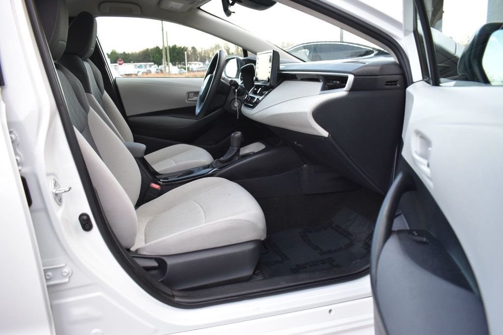 2022 Toyota Corolla LE CVT - 22971449 - 16