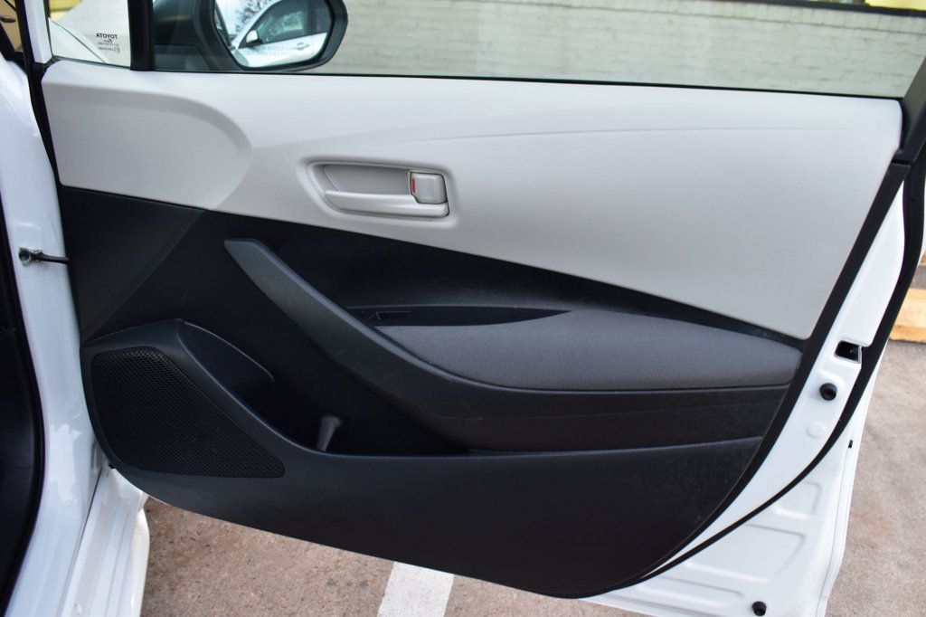 2022 Toyota Corolla LE CVT - 22971449 - 30