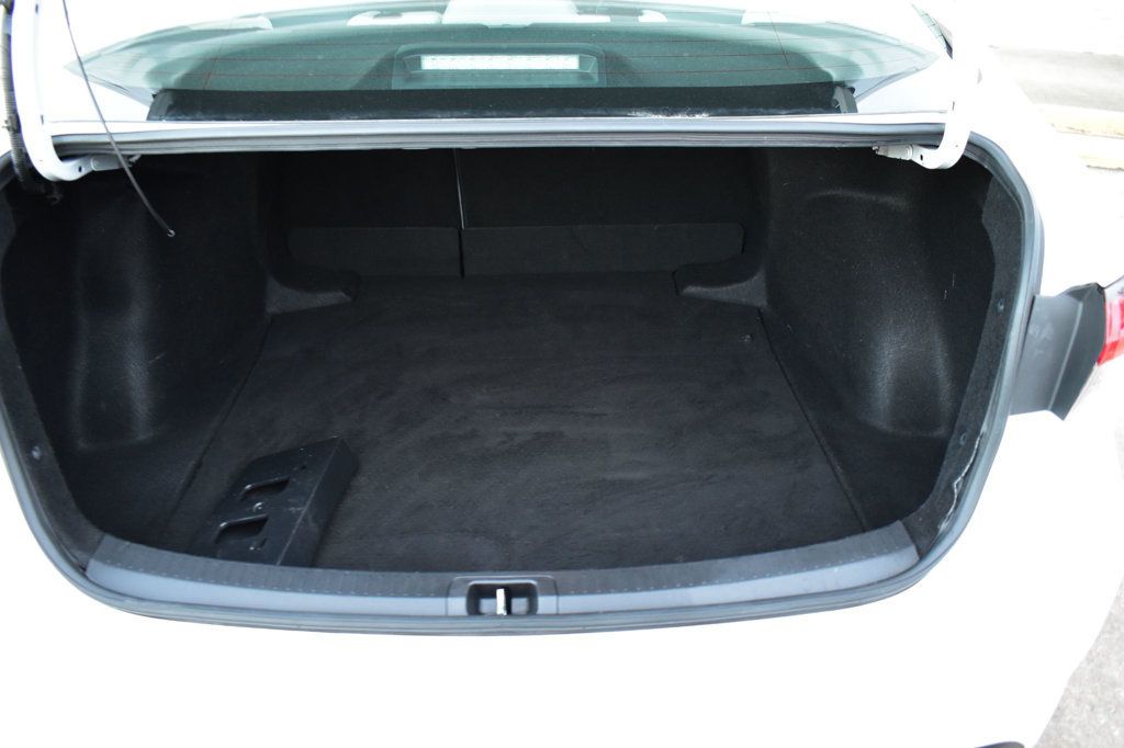 2022 Toyota Corolla LE CVT - 22971449 - 31