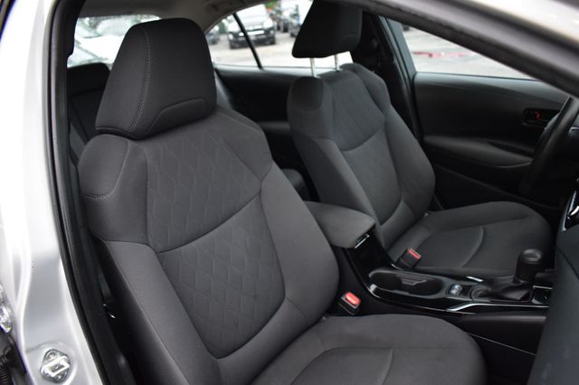 2022 Toyota Corolla LE CVT - 23055449 - 17