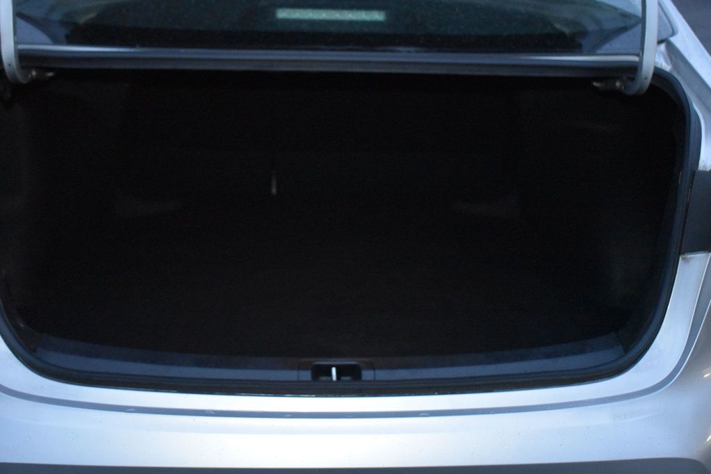2022 Toyota Corolla LE CVT - 23055449 - 38