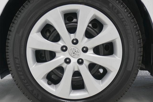 2022 Toyota Corolla LE CVT - 22997061 - 22