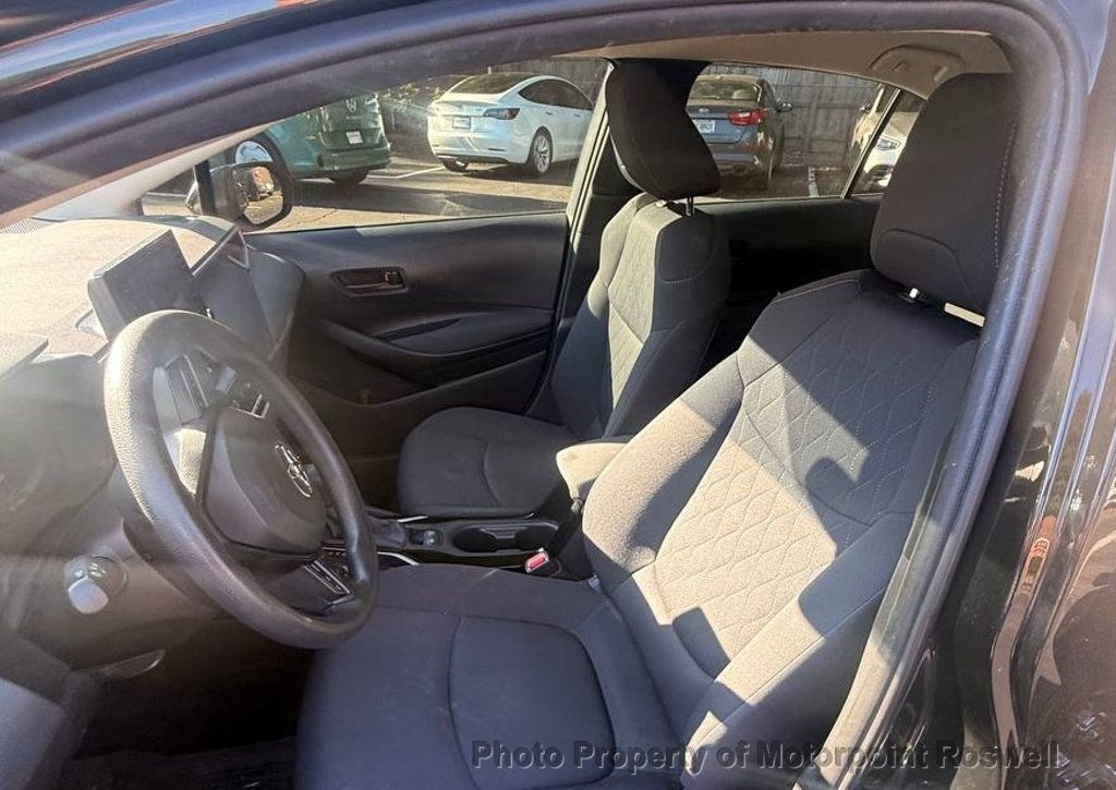 Toyota Corolla photo 2