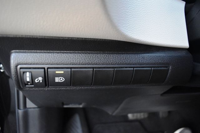 2022 Toyota Corolla LE CVT - 23039422 - 25