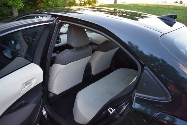 2022 Toyota Corolla LE CVT - 23039422 - 31
