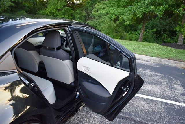 2022 Toyota Corolla LE CVT - 23039422 - 36