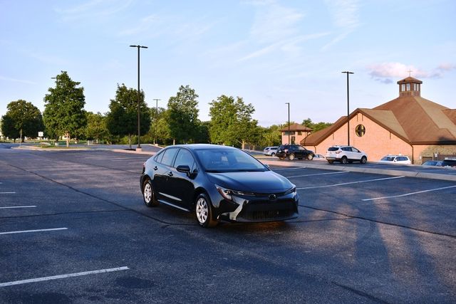 2022 Toyota Corolla LE CVT - 23039422 - 38