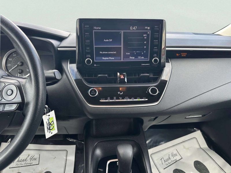 2022 Toyota Corolla LE CVT - 23011865 - 19