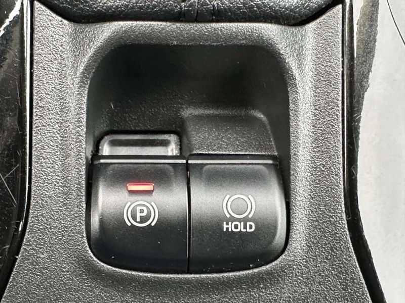 2022 Toyota Corolla LE CVT - 23011865 - 30