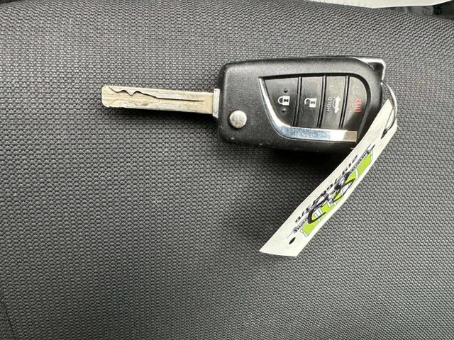 2022 Toyota Corolla LE CVT - 23011865 - 33