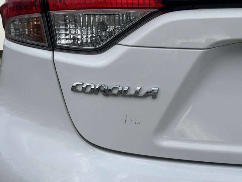 2022 Toyota Corolla LE CVT - 23011865 - 35
