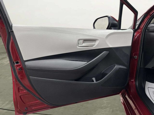 2022 Toyota Corolla LE CVT - 23037663 - 11