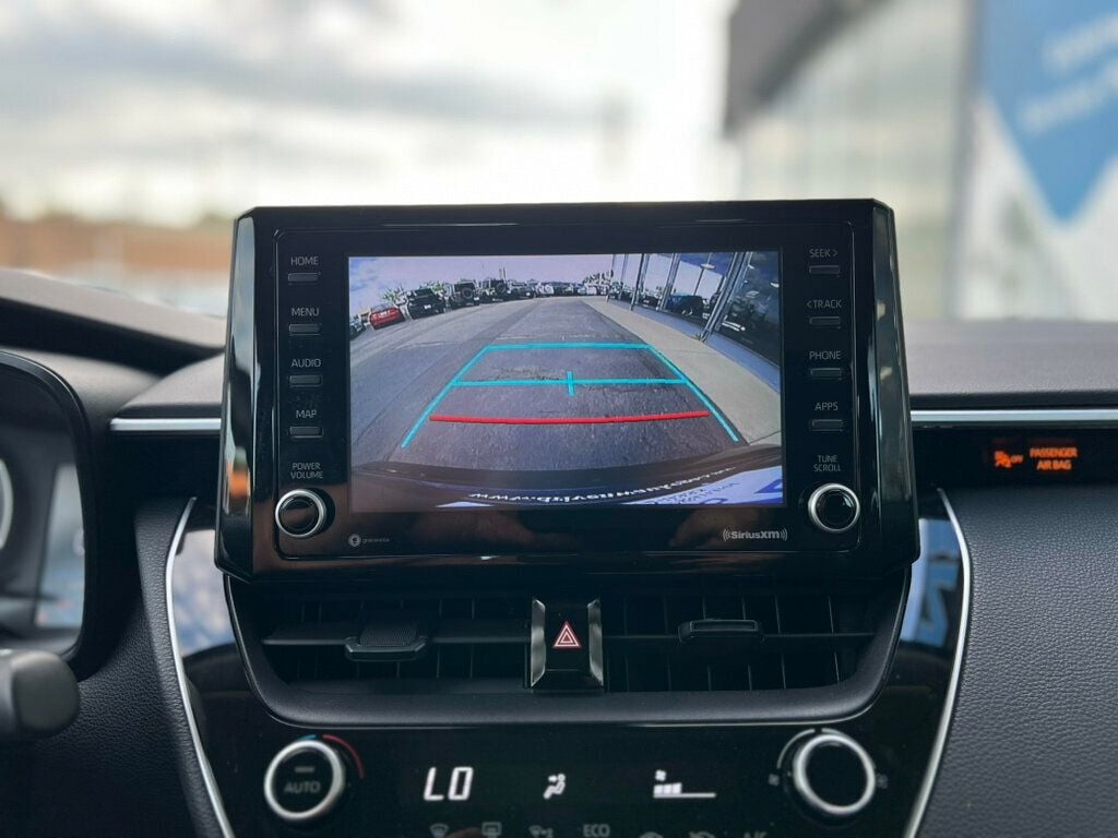 2022 Toyota Corolla LE photo 20