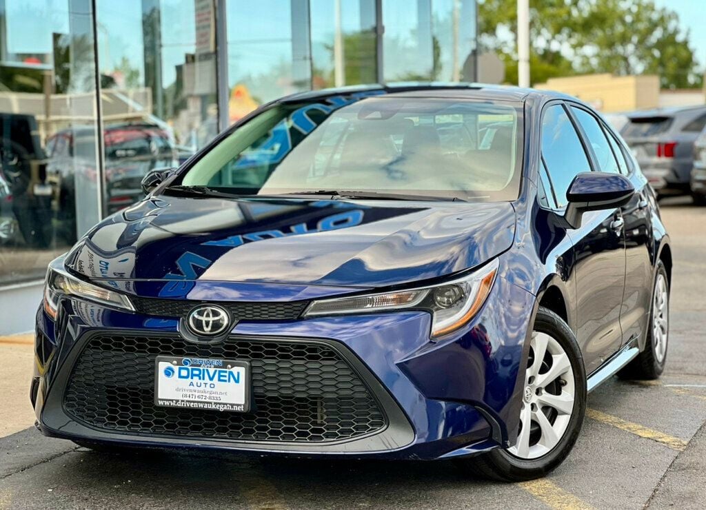 2022 Toyota Corolla LE photo 28