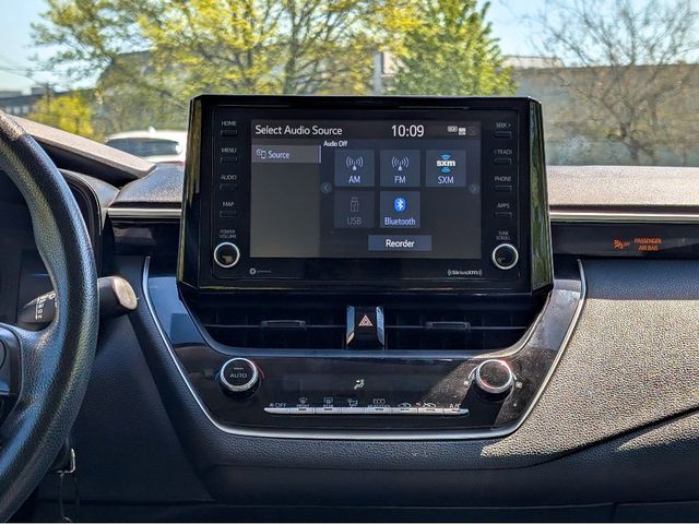 2022 Toyota Corolla LE CVT - 23010015 - 22