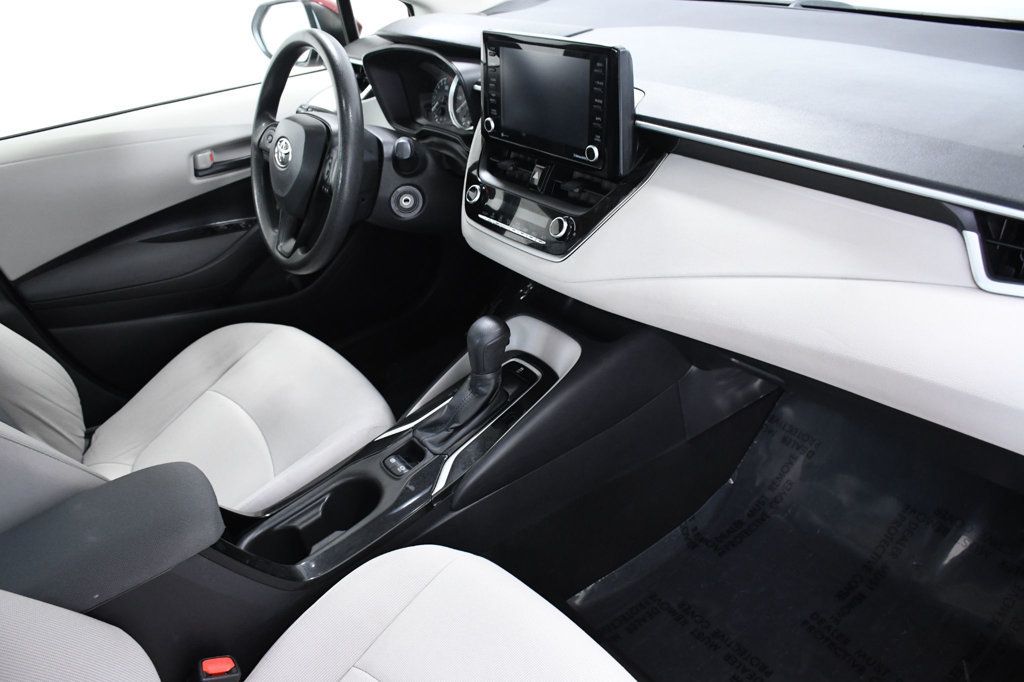 2022 Toyota Corolla LE CVT - 22832723 - 16