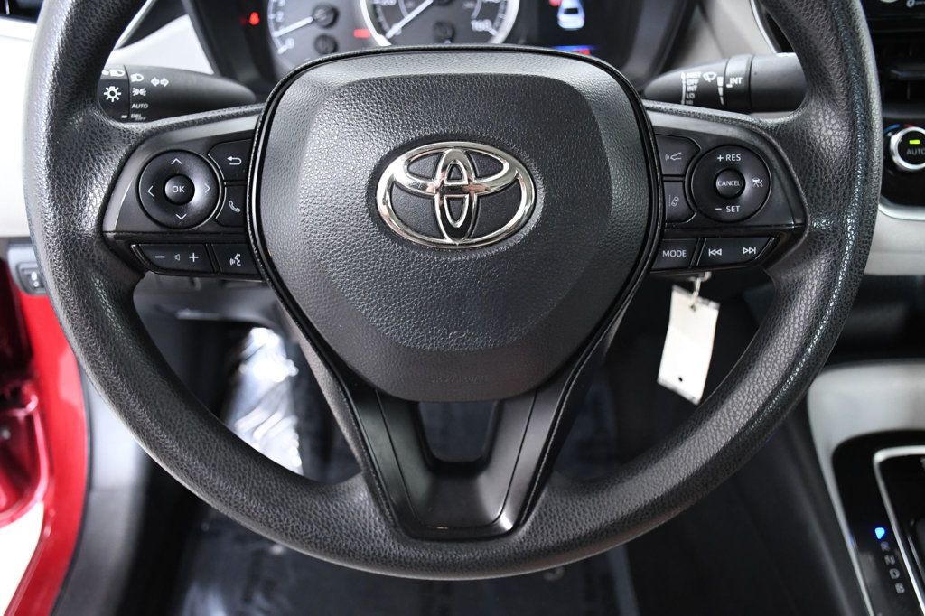 2022 Toyota Corolla LE CVT - 22832723 - 19