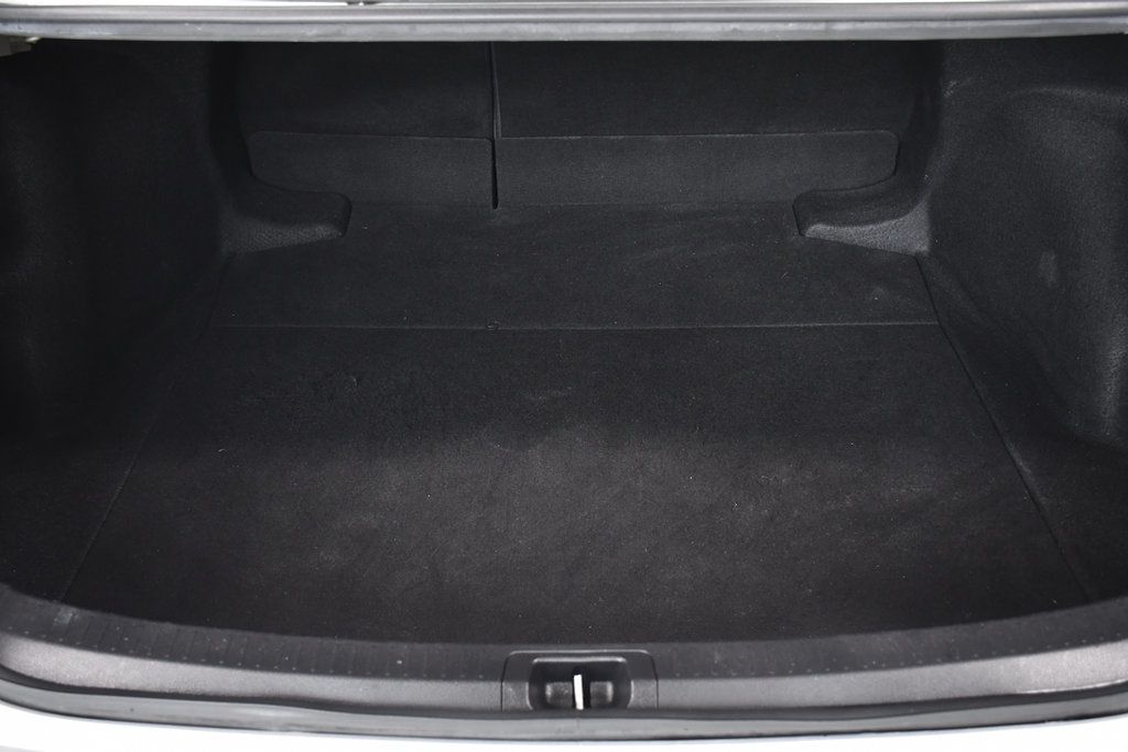 2022 Toyota Corolla LE CVT - 23086743 - 12
